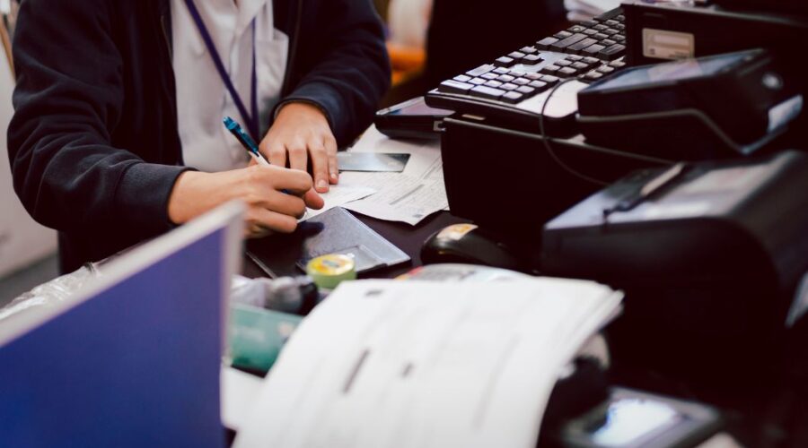 Czy syndyk sprawdza historię rachunku bankowego?