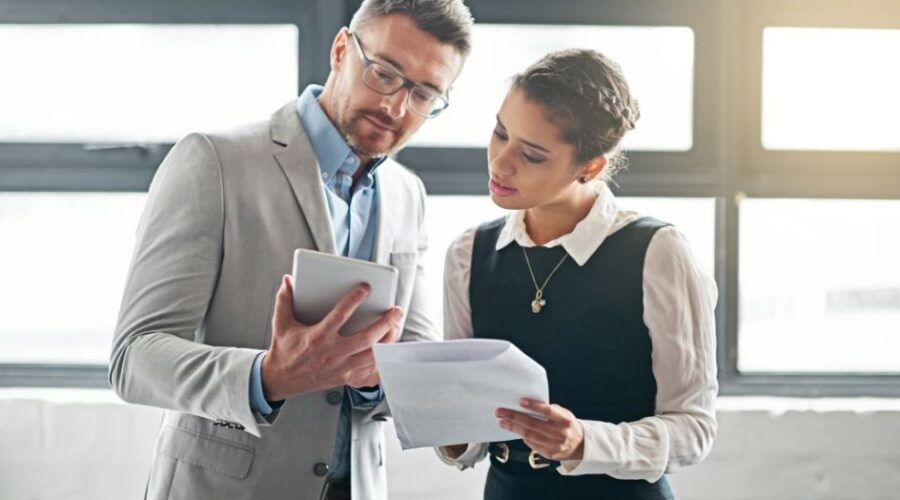 Portal z ogłoszeniami usług syndyków jako narzędzie dla użytkowników i syndyków. 